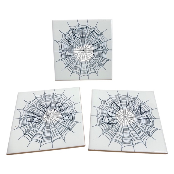 Ceramic Spiderweb Coaster Set of 3 - Picture 1 of 3